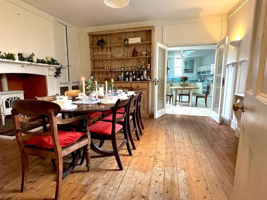 Large Georgian House In Heart Of Exeter Villa Luaran gambar
